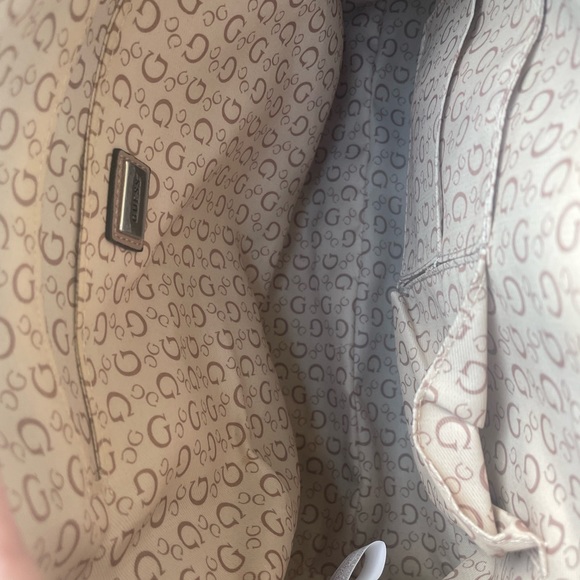 SOLD. Guess Purse, Color:blush - Picture 7 of 15